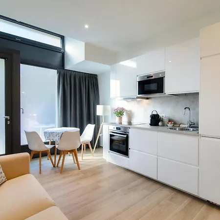 Hostini 2 - Downtown Appartement *